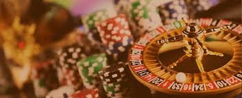 login angkasabet live roulette table streamed in HD with Free Fire tournament broadcast on side
